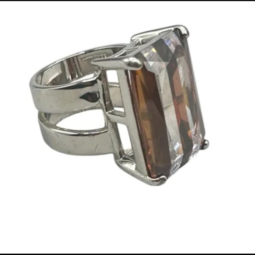 Henribendel Ring Size 6 Large Rectangular Crystal… - image 2